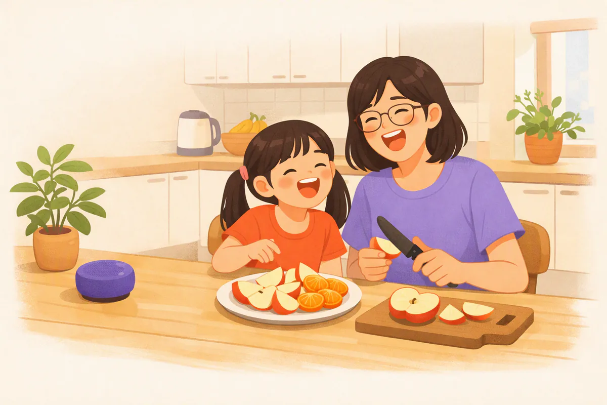 부엌에서 엄마와 딸이 간식을 준비하며 함께 노래를 부르고 웃고 있다